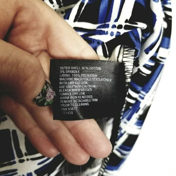 EAST 5TH NWT BLUE/WHITE GEO PRINT FIT & FLARE PLEATED SLEEVELESS SCOOP NECK 12 - Picture 11 of 12